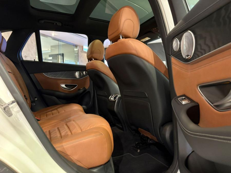 GLC250 4Matic - Image 4